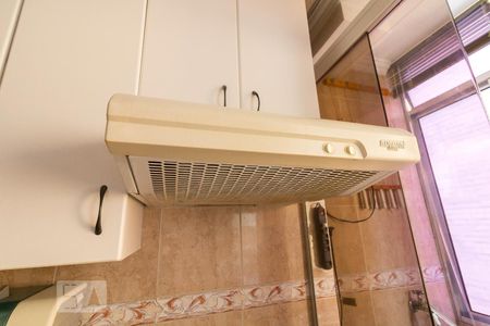 Apartamento à venda com 62m², 2 quartos e 1 vagaCozinha - exaustor