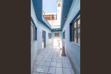 Casa à venda com 438m², 4 quartos e 2 vagasLavanderia