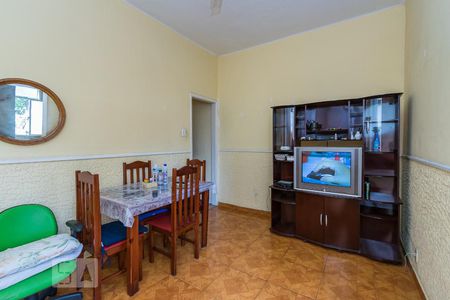 Sala de apartamento para alugar com 2 quartos, 60m² em Ramos, Rio de Janeiro