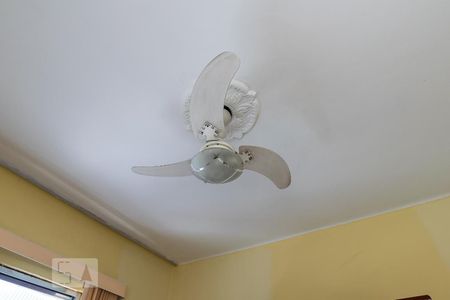 Quarto 1 - Ventilador de apartamento para alugar com 2 quartos, 60m² em Ramos, Rio de Janeiro
