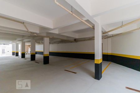 Casa de condomínio para alugar com 56m², 2 quartos e 1 vaga Casa de condomínio para alugar com 56m², 2 quartos e 1 vagaGaragem