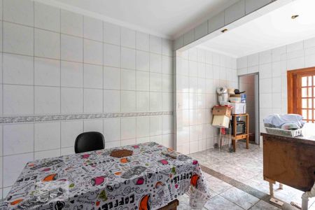 Casa à venda com 300m², 4 quartos e 2 vagas Casa à venda com 300m², 4 quartos e 2 vagasCozinha