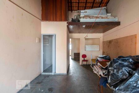 Casa à venda com 300m², 4 quartos e 2 vagas Casa à venda com 300m², 4 quartos e 2 vagasSala Parte Superior
