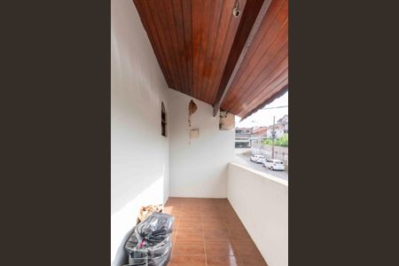 Casa à venda com 300m², 4 quartos e 2 vagas Casa à venda com 300m², 4 quartos e 2 vagasVaranda suíte 1