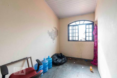 Casa à venda com 300m², 4 quartos e 2 vagas Casa à venda com 300m², 4 quartos e 2 vagasquarto Parte Superior
