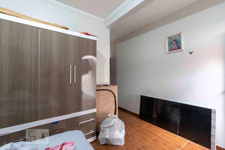 Casa à venda com 300m², 4 quartos e 2 vagas Casa à venda com 300m², 4 quartos e 2 vagassuíte 2