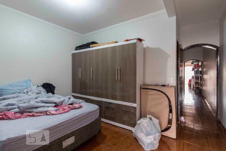 Casa à venda com 300m², 4 quartos e 2 vagas Casa à venda com 300m², 4 quartos e 2 vagassuíte 2