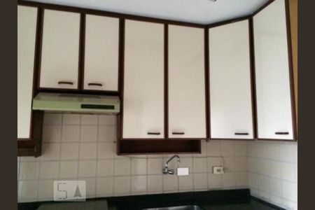 Apartamento à venda com 68m², 2 quartos e sem vagaCozinha