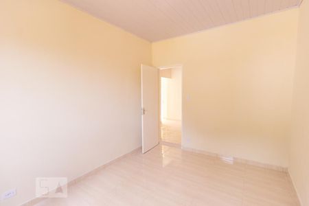 Quarto de casa para alugar com 1 quarto, 60m² em Parque Peruche, São Paulo