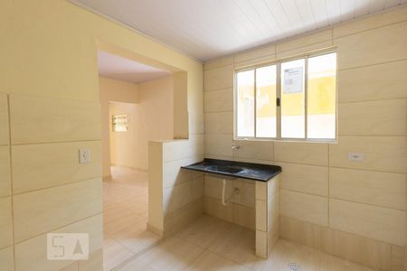 Cozinha de casa para alugar com 1 quarto, 60m² em Parque Peruche, São Paulo