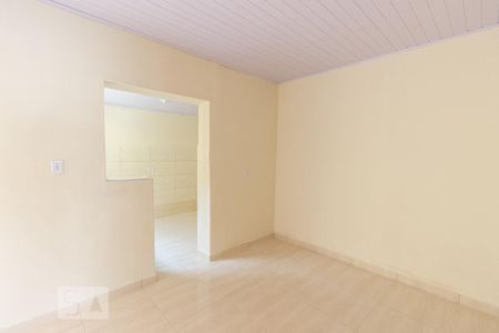 Sala de casa para alugar com 1 quarto, 60m² em Parque Peruche, São Paulo