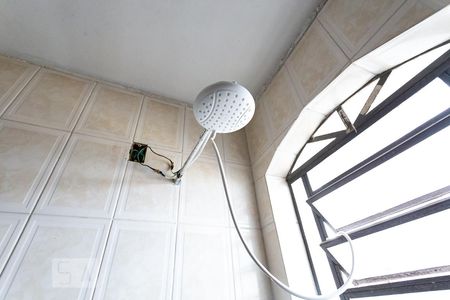 Casa à venda com 420m², 4 quartos e 2 vagasBanheiro