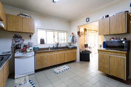 Casa à venda com 420m², 4 quartos e 2 vagasCozinha