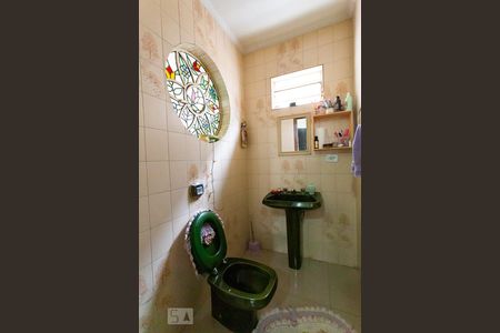 Casa à venda com 420m², 4 quartos e 2 vagasBanheiro