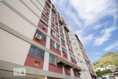 Apartamento à venda com 50m², 2 quartos e 1 vagaFachada