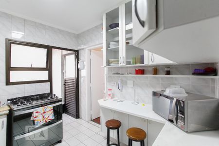 Apartamento à venda com 102m², 4 quartos e 3 vagasCozinha