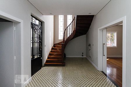 Hall de entrada de casa à venda com 6 quartos, 210m² em Chácara Tatuapé, São Paulo