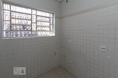 Casa à venda com 210m², 6 quartos e 2 vagas Casa à venda com 210m², 6 quartos e 2 vagasBanheiro 03