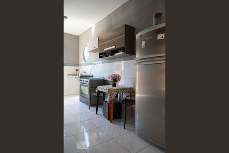 Casa de condomínio para alugar com 90m², 2 quartos e sem vaga Casa de condomínio para alugar com 90m², 2 quartos e sem vagaCozinha