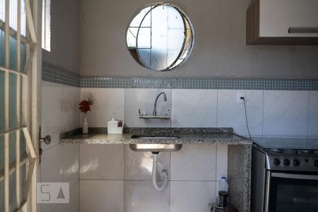Casa de condomínio para alugar com 90m², 2 quartos e sem vaga Casa de condomínio para alugar com 90m², 2 quartos e sem vagaCozinha
