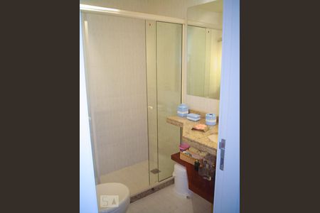Banheiro Social de apartamento à venda com 2 quartos, 96m² em Botafogo, Rio de Janeiro