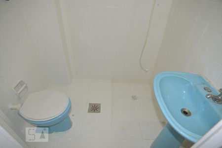 Banheiro de apartamento para alugar com 1 quarto, 36m² em Centro, Rio de Janeiro