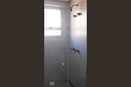 Banheiro de apartamento para alugar com 1 quarto, 38m² em Ipiranga, São Paulo