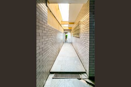 Casa à venda com 160m², 3 quartos e 2 vagas Casa à venda com 160m², 3 quartos e 2 vagasCorredor Externo