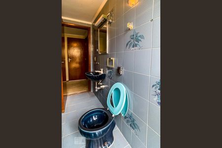 Casa à venda com 160m², 3 quartos e 2 vagas Casa à venda com 160m², 3 quartos e 2 vagasBanheiro da Suíte