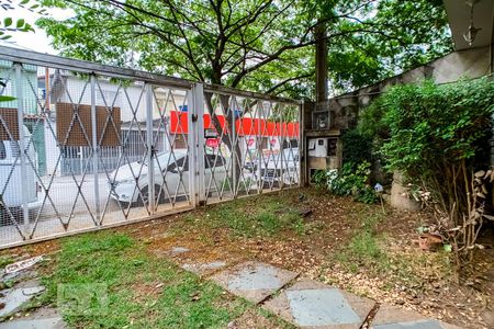 Casa à venda com 160m², 3 quartos e 2 vagas Casa à venda com 160m², 3 quartos e 2 vagasGaragem