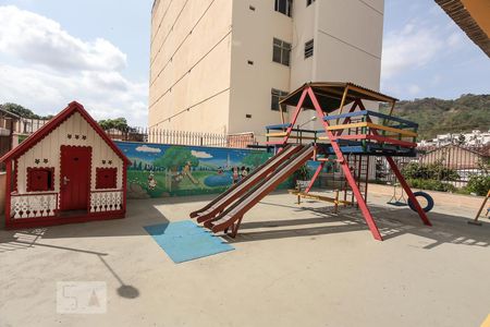 Apartamento à venda com 90m², 3 quartos e 1 vagaPlay