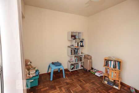 Apartamento à venda com 90m², 3 quartos e 1 vagaQuarto 2