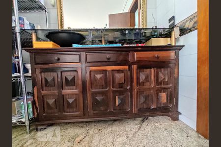 Apartamento à venda com 350m², 4 quartos e 4 vagasBanheiro do Quarto 1 Suite Master