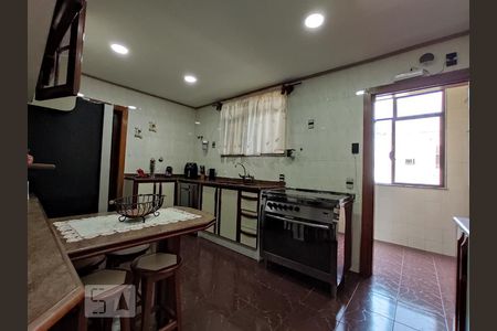 Apartamento à venda com 350m², 4 quartos e 4 vagasCozinha