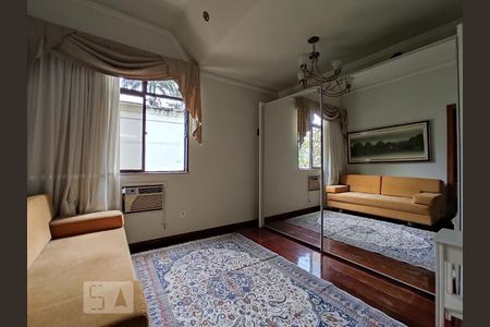 Apartamento à venda com 350m², 4 quartos e 4 vagasQuarto 2 Suite