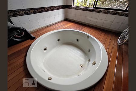 Apartamento à venda com 350m², 4 quartos e 4 vagasBanheiro do Quarto 1 Suite Master