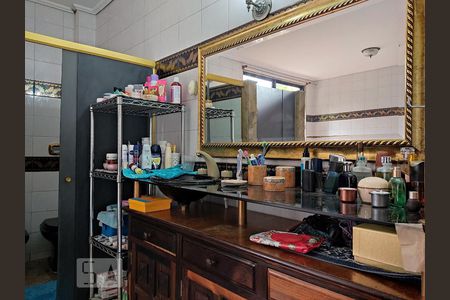 Apartamento à venda com 350m², 4 quartos e 4 vagasBanheiro do Quarto 1 Suite Master