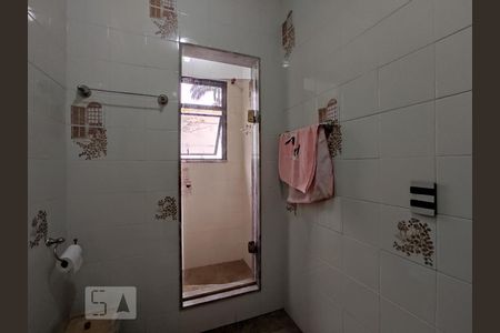 Apartamento à venda com 350m², 4 quartos e 4 vagasBanheiro do Quarto 2 Suite