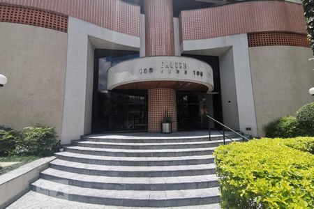 Studio à venda com 35m², 1 quarto e 1 vaga Studio à venda com 35m², 1 quarto e 1 vagaFachada do bloco