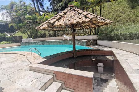 Studio à venda com 35m², 1 quarto e 1 vaga Studio à venda com 35m², 1 quarto e 1 vagaÁrea comum - Piscina