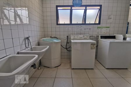 Studio à venda com 35m², 1 quarto e 1 vaga Studio à venda com 35m², 1 quarto e 1 vagaLavanderia