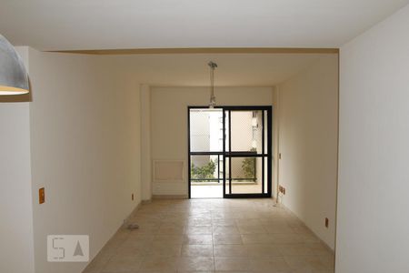 Sala de apartamento para alugar com 3 quartos, 92m² em Humaitá, Rio de Janeiro