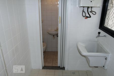 Apartamento para alugar com 92m², 3 quartos e 1 vagaÁrea de Serviço