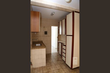 Apartamento à venda com 62m², 2 quartos e 1 vagaCozinha