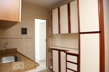Apartamento à venda com 62m², 2 quartos e 1 vagaCozinha