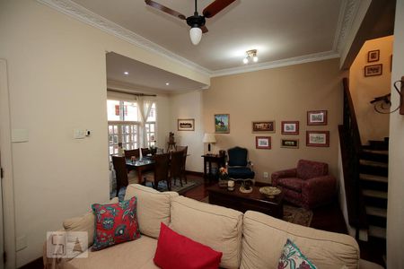 Sala de casa de condomínio para alugar com 3 quartos, 160m² em Lins de Vasconcelos, Rio de Janeiro