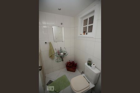 Banheiro de casa de condomínio para alugar com 3 quartos, 160m² em Lins de Vasconcelos, Rio de Janeiro