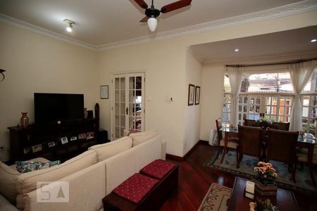 Sala de casa de condomínio para alugar com 3 quartos, 160m² em Lins de Vasconcelos, Rio de Janeiro