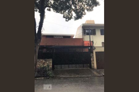 Fachada de casa à venda com 4 quartos, 342m² em Jardim da Saúde, São Paulo