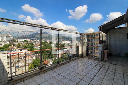 Apartamento para alugar com 190m², 5 quartos e 2 vagas Apartamento para alugar com 190m², 5 quartos e 2 vagasTerraço